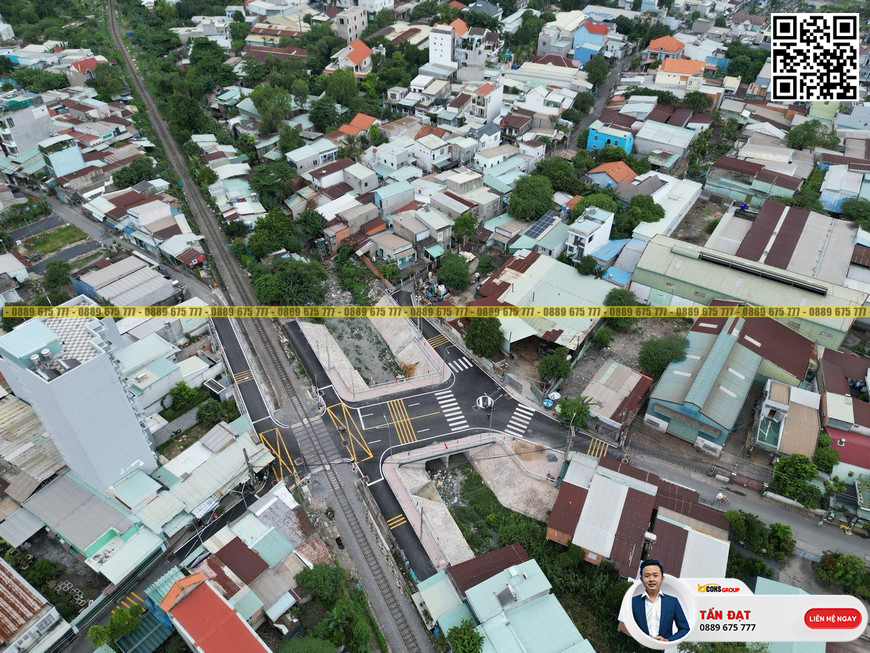 Cầu xây xong giúp người dân chi chuyển an toàn hơn