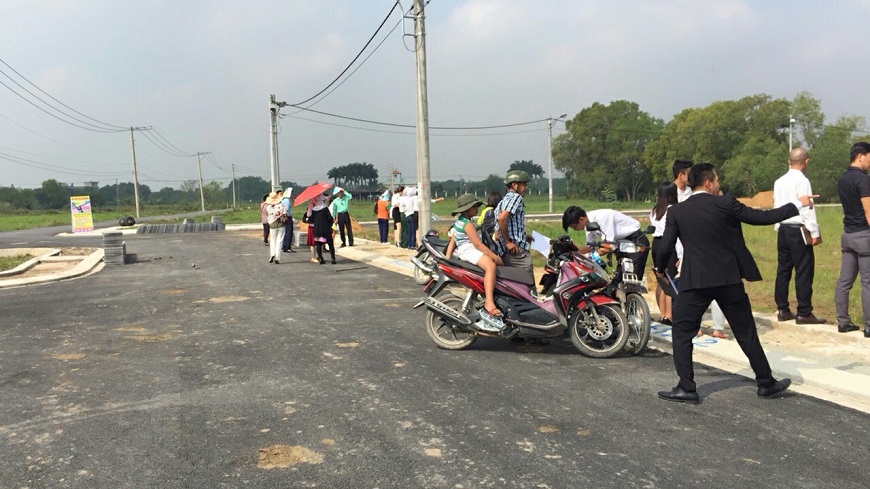 đất nền vùng ven