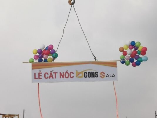 Cất nóc dự án căn hộ Bcons Sala
