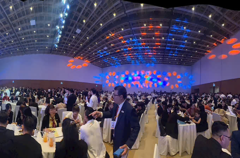 Bùng nổ cảm xúc tại Lễ giới thiệu dự án Bcons Center City: Tháp The Gateway "cháy hàng" kỷ lục 1 Dấu ấn rực rỡ của Lễ giới thiệu dự án Bcons Center City ngày 21/12/2025